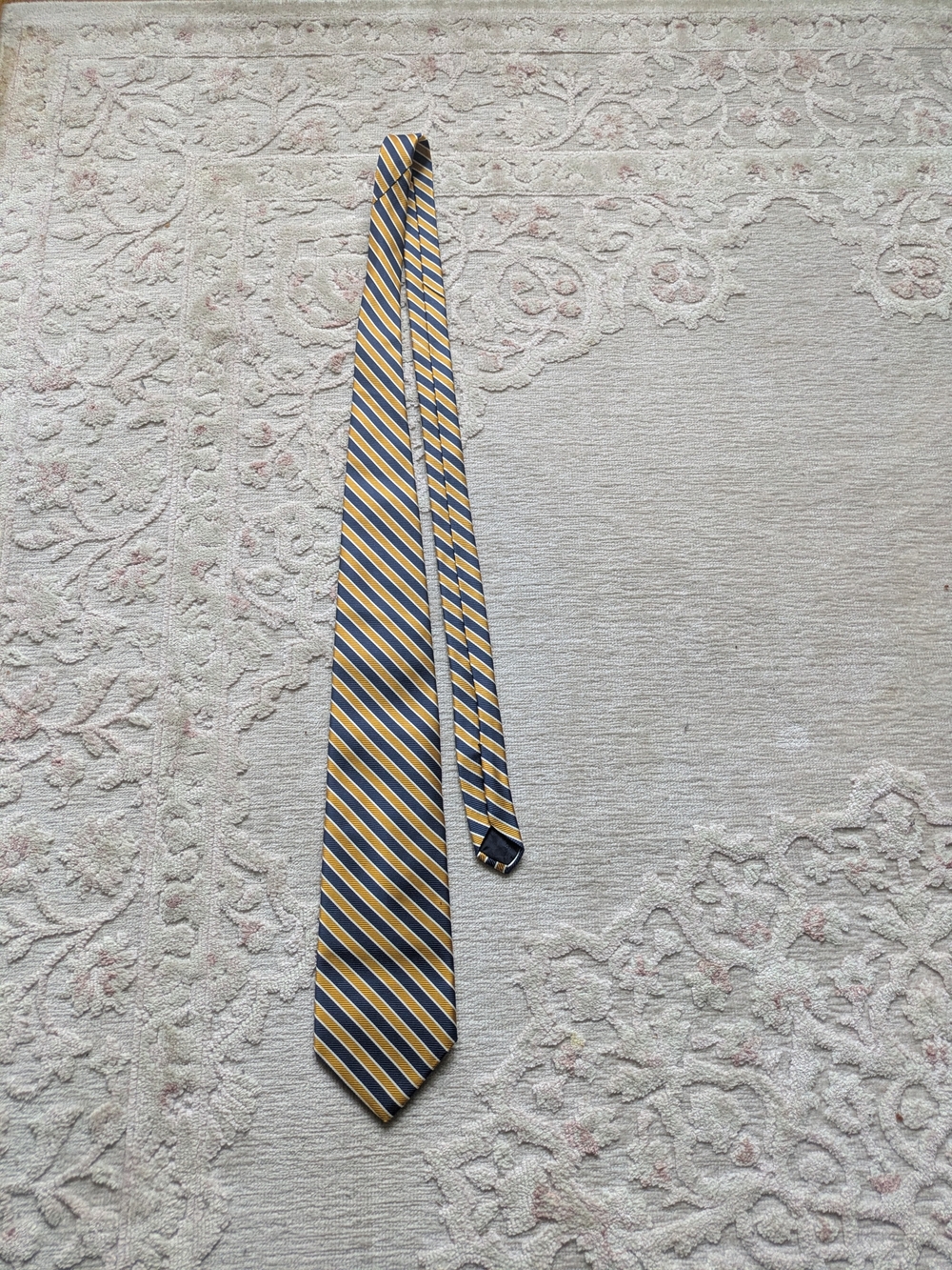 Brooks Brothers Navy and Yellow Striped Men's Tie